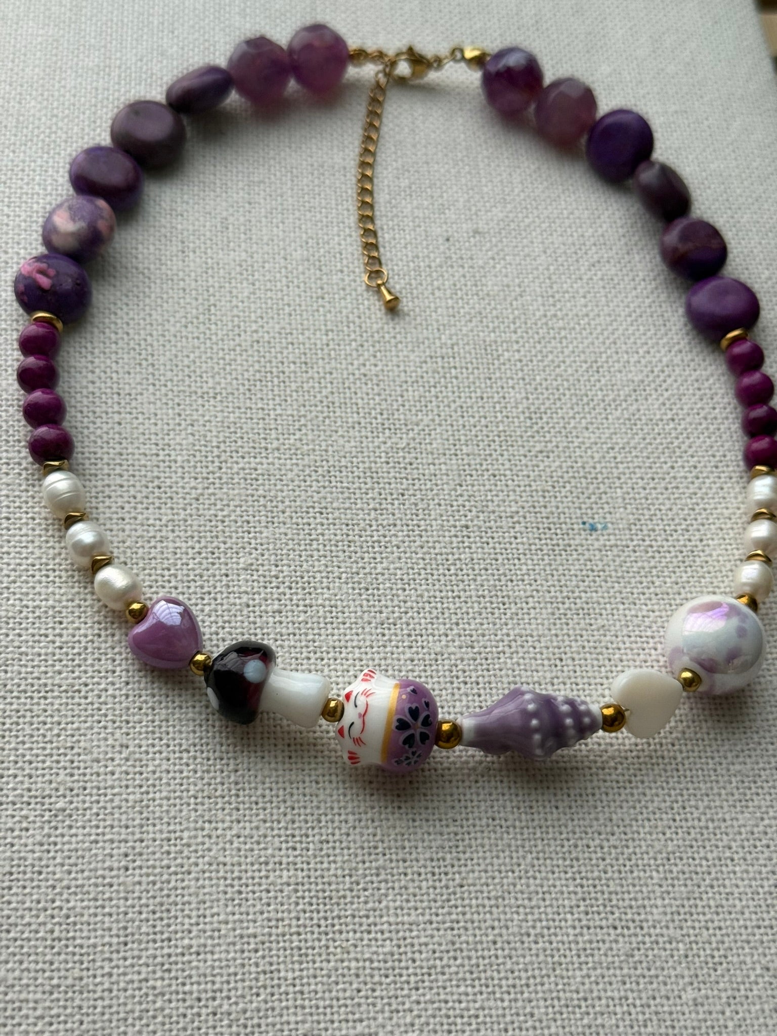 Collar happy morado